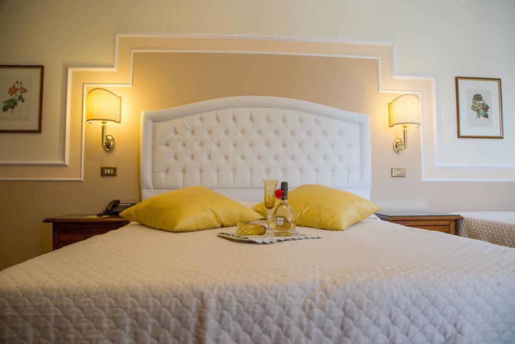Villagrande Strisaili Parco Del Lago Resort & Spa מראה חיצוני תמונה